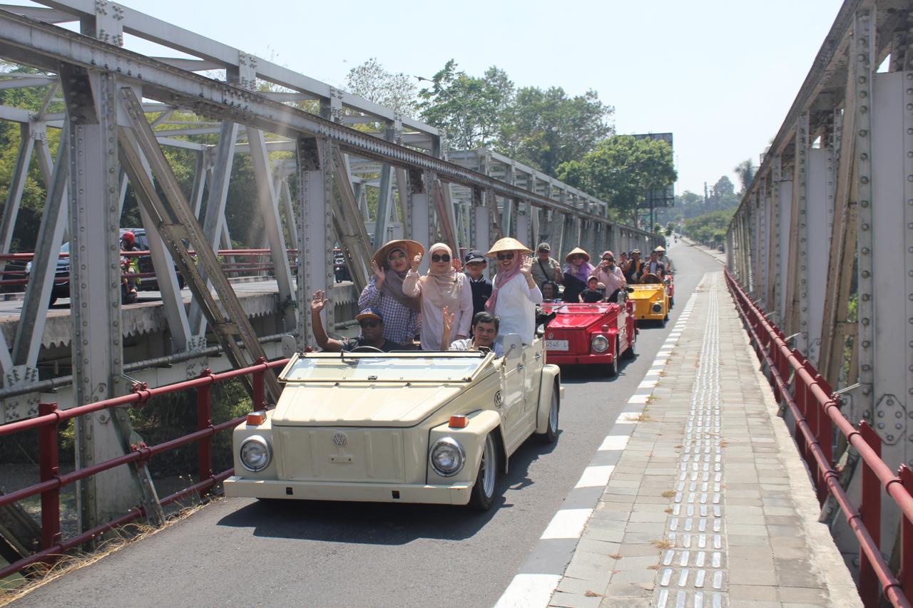 Serunya VW Safari